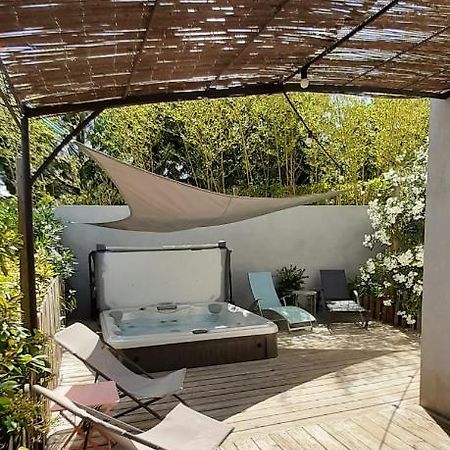 Armen Villa Vezenobres Luaran gambar